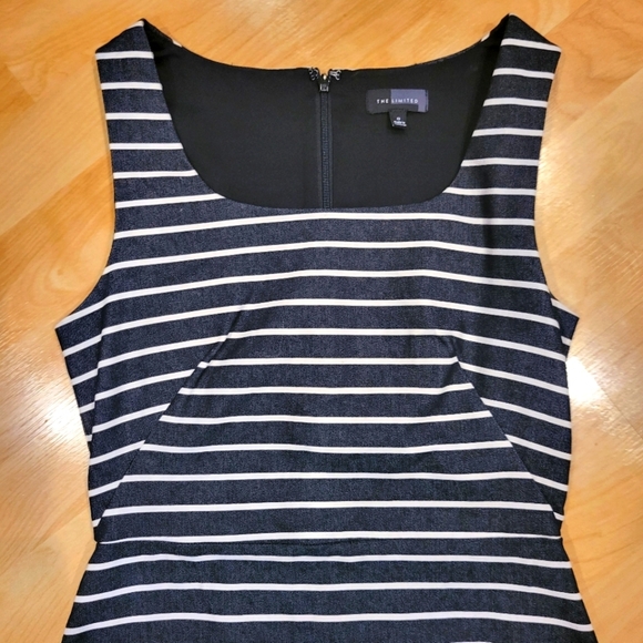 The Limited Black and White Striped Midi Sheeth Dress Size 0 - Picture 4 of 7